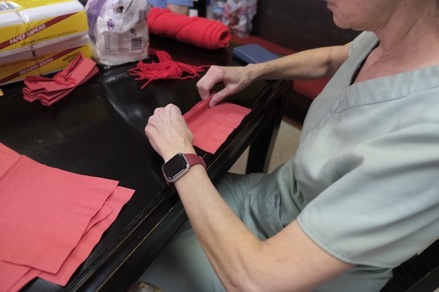 Christmas Float Prep 02