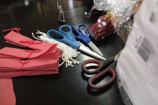 Christmas Float Prep 03