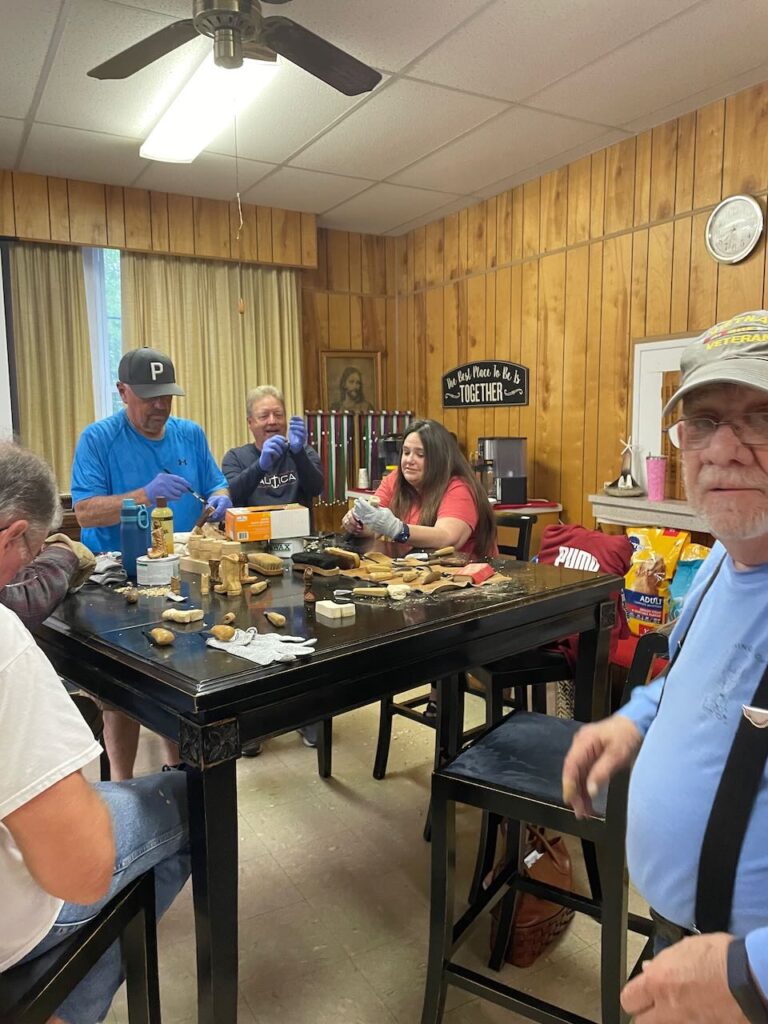 WoodCarving Group – 16